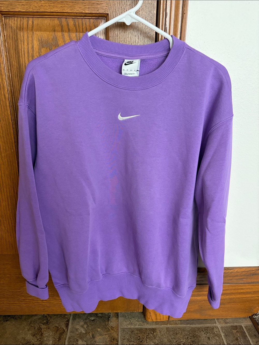 Nike Lavender Crewneck Sweatshirt with White Swoosh